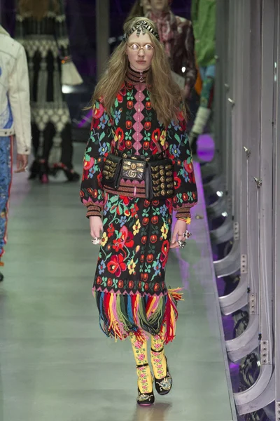 Look 102